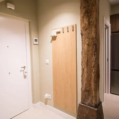 Апартаменты Dockside Haven Olabeaga